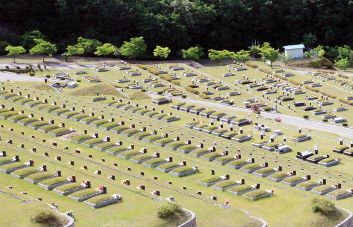 공원묘지 매장묘